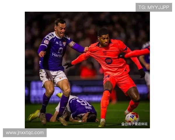 久保建英入选FIFA最佳阵容候选名单，表现稳健备受期待