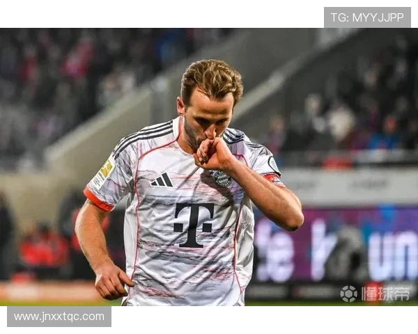 拜仁更衣室矛盾传闻增加:球队稳定性承压,对赛季走势形成制约 拜仁更衣室矛盾传闻增加:球队稳定性承压,对赛季走势形成制约